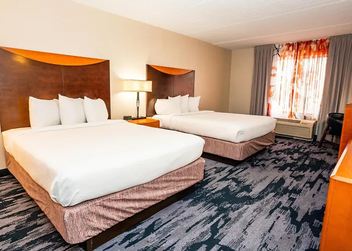 Fairfield Inn & Suites By Marriott San Antonio Downtown/Alamo Plaza