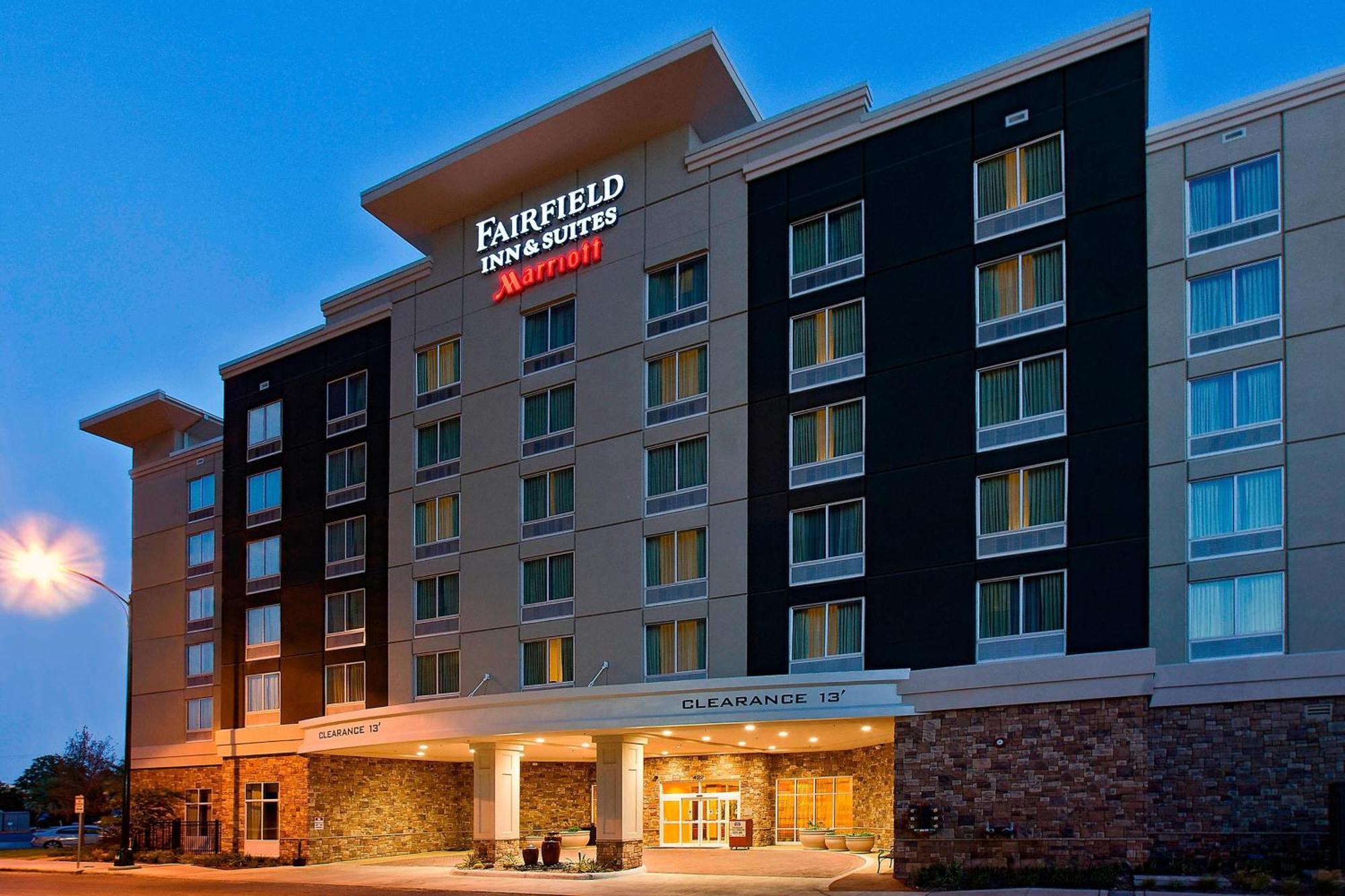 Fairfield & By Marriott Downtown/alamo Plaza Hotel